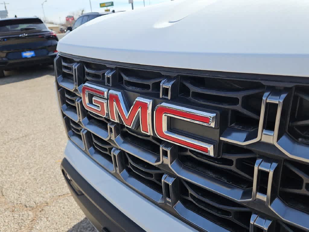 Used 2024 GMC Canyon AT4 AWD/4WD image 13