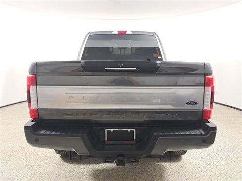 Used 2019 Ford F250 Platinum image 6