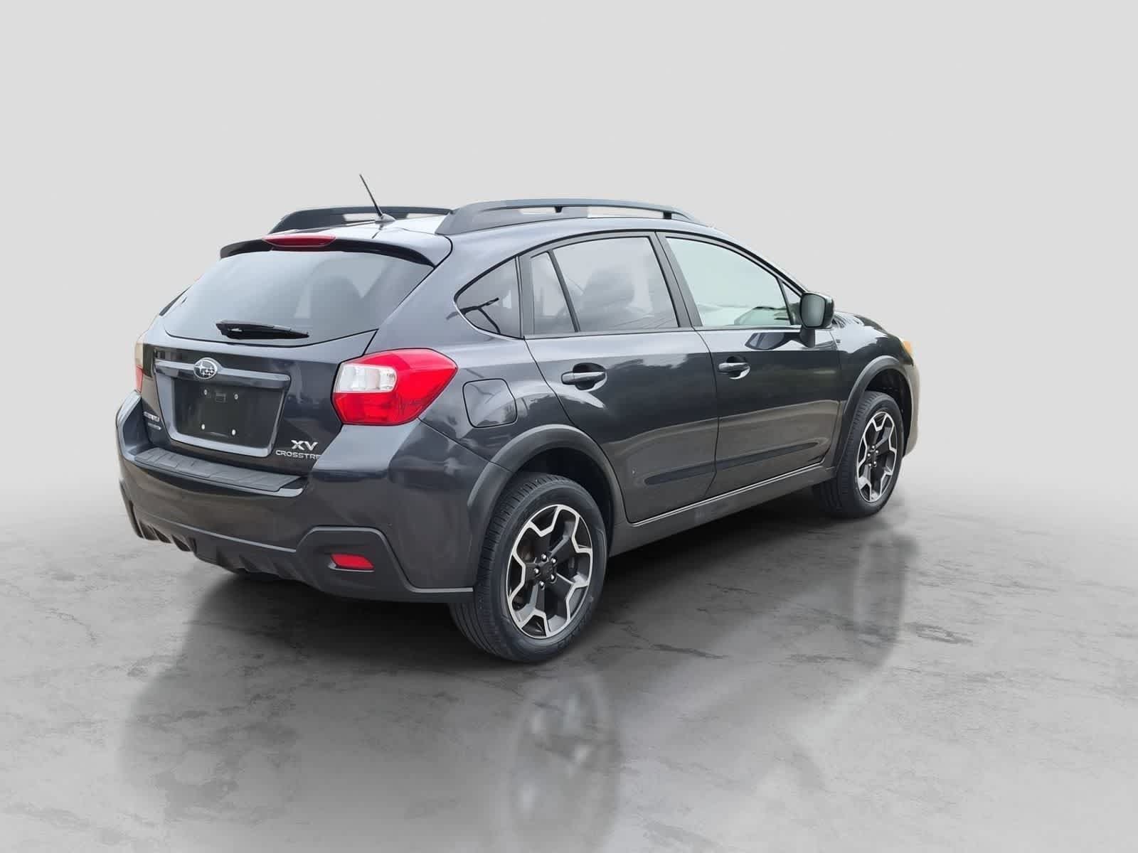 Used 2014 Subaru Crosstrek 2.0i Limited AWD/4WD image 8