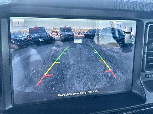 Used 2022 Ford Bronco Everglades image 29