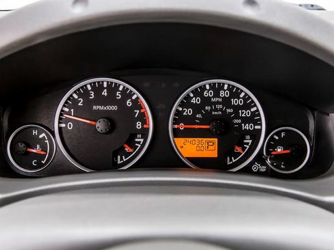Used 2019 Nissan Frontier SL RWD image 17