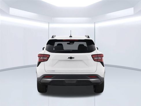 New 2026 Chevrolet Trax ACTIV w/ Driver Confidence Package FWD image 8