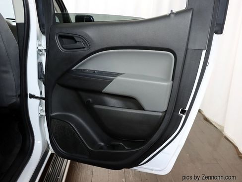 Used 2019 Chevrolet Colorado W/T w/ Custom Special Edition image 29