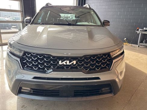 Certified 2023 Kia Sorento X-Line EX image 4