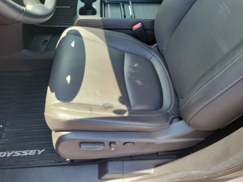 Used 2024 Honda Odyssey Touring image 26