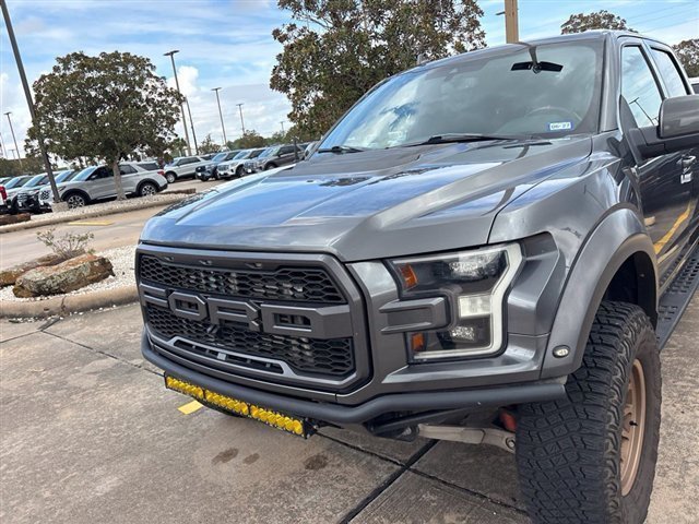 Used 2019 Ford F150 Raptor w/ Equipment Group 802A Luxury AWD/4WD image 7