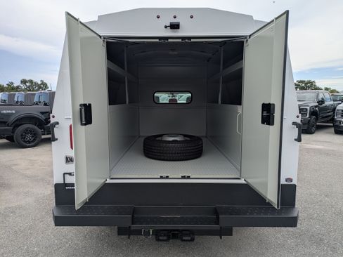 New 2024 Ford F350 XL image 14