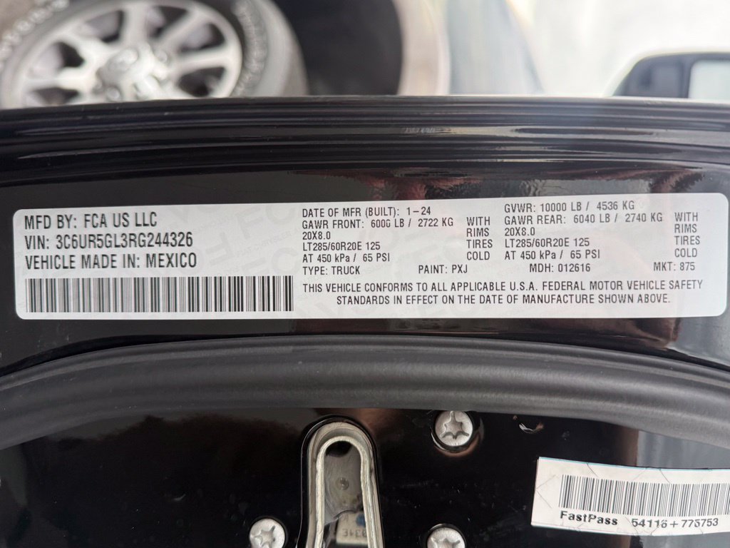 Used 2024 RAM 2500 Limited AWD/4WD image 33