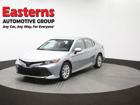 Used 2020 Toyota Camry LE FWD image 52