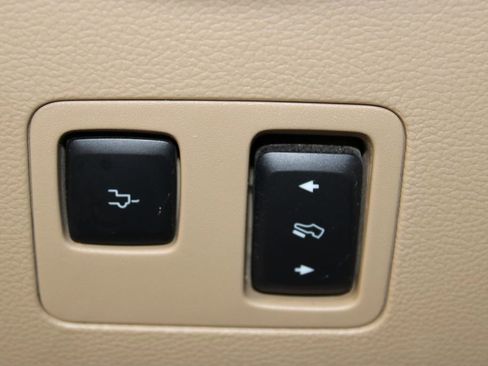 Used 2021 Ford F250 Lariat w/ Lariat Ultimate Package image 39