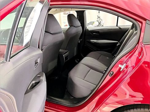 Used 2022 Toyota Corolla LE image 57