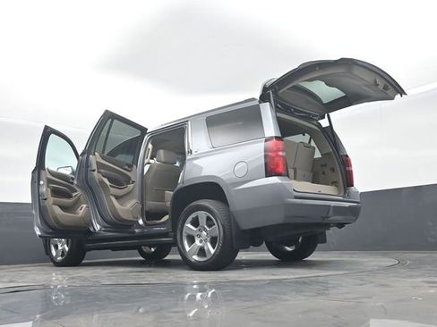 Used 2020 Chevrolet Tahoe LT w/ Luxury Package RWD image 76