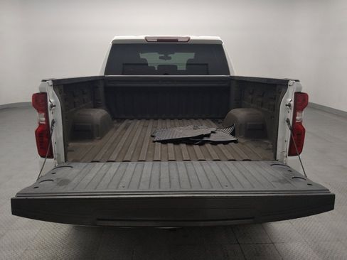 Used 2021 Chevrolet Silverado 1500 LT RWD image 29