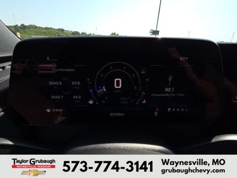 Used 2026 Chevrolet Traverse LT w/ Driver Confidence Package FWD image 16