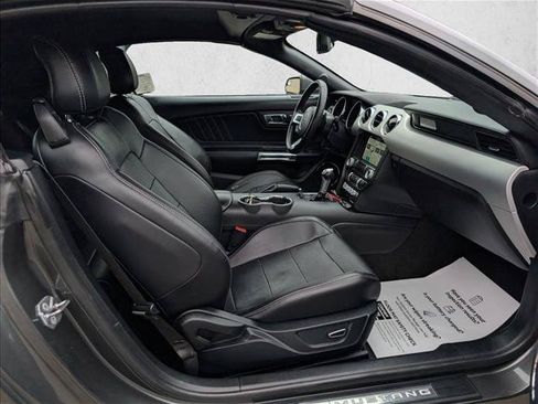 Used 2017 Ford Mustang Premium RWD image 18