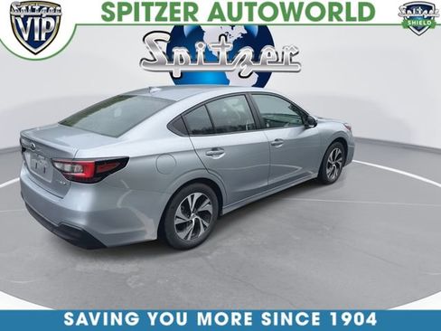 Used 2025 Subaru Legacy Premium AWD/4WD image 9
