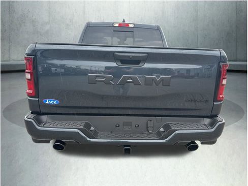 New 2026 RAM 1500 Express AWD/4WD image 4