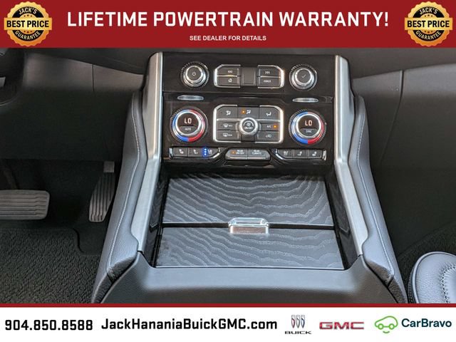 Used 2022 GMC Yukon Denali w/ Denali Premium Package RWD image 21