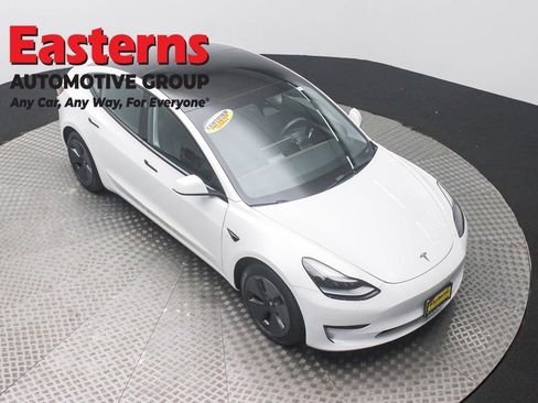 Used 2023 Tesla Model 3 Standard Range RWD image 3
