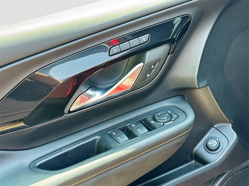 Used 2024 GMC Terrain AT4 w/ Tech Package image 17