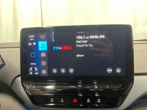 Used 2023 Volkswagen ID.4 Pro image 15