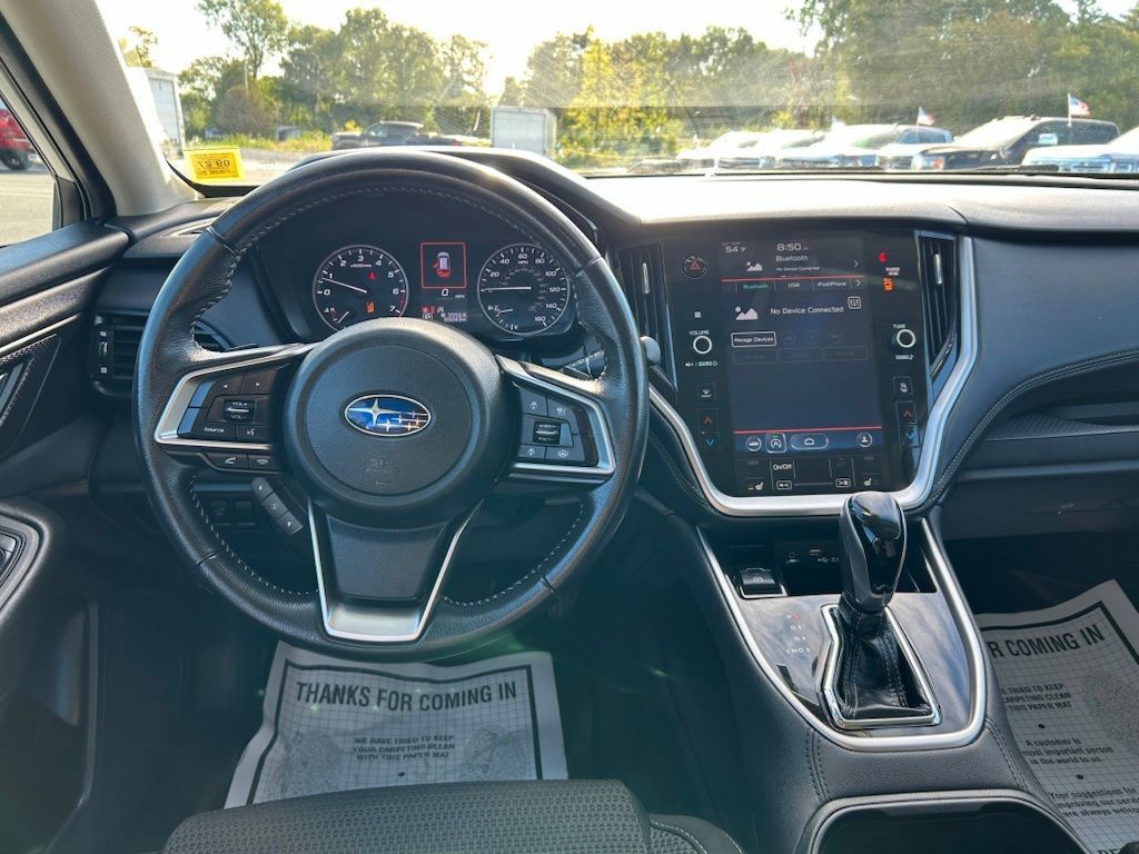 Used 2022 Subaru Outback Premium AWD/4WD image 10