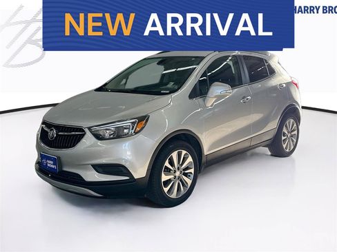 Used 2017 Buick Encore Preferred FWD image 1