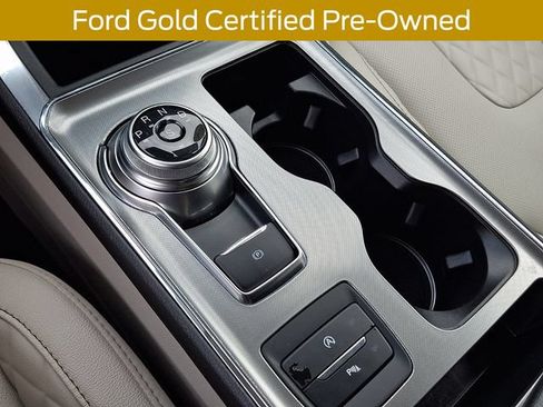 Certified 2024 Ford Edge Titanium w/ Equipment Group 301A AWD/4WD image 17