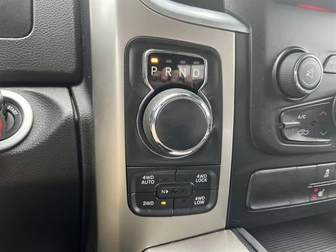 Used 2018 RAM 1500 Big Horn image 23