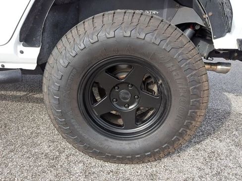 Used 2021 Jeep Wrangler Unlimited Sport image 16