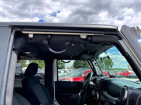 Used 2011 Jeep Wrangler Sport AWD/4WD image 21