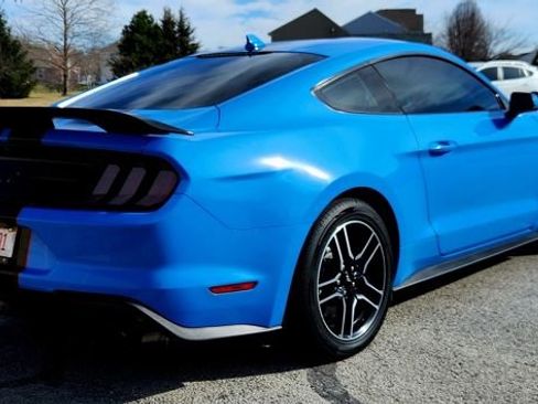 Used 2022 Ford Mustang GT Premium w/ Equipment Group 401A image 4