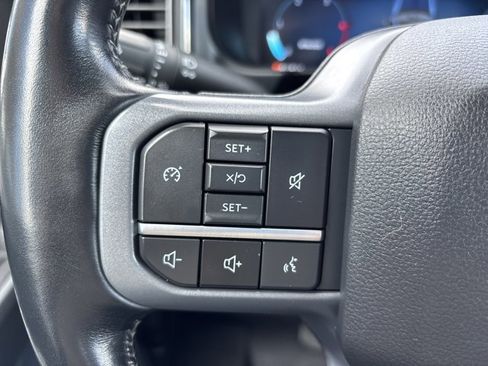 Used 2023 Ford F350 Lariat w/ Chrome Package image 34