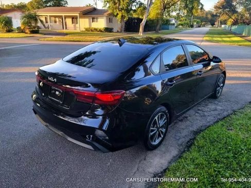 Used 2024 Kia Forte LXS FWD image 18