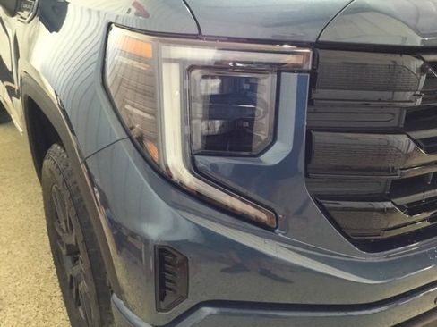 New 2026 GMC Sierra 1500 Elevation w/ Elevation Premium Package image 28