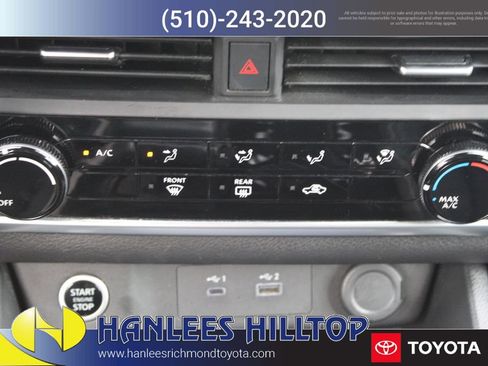 Used 2023 Nissan Rogue S image 24