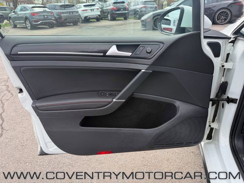Used 2017 Volkswagen GTI SE FWD image 48
