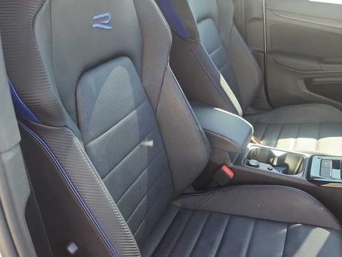 Used 2024 Volkswagen Golf R AWD/4WD image 27