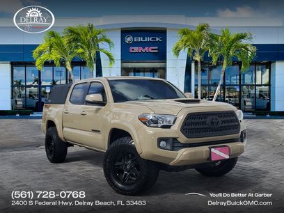 Used 2017 Toyota Tacoma TRD Sport w/ Tow Package (A/T)