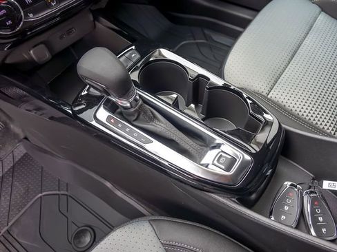 New 2026 Chevrolet Trax LT image 24