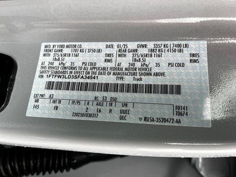 New 2025 Ford F150 XLT w/ Equipment Group 301A Standard image 17