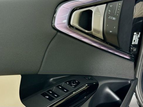 New 2026 BMW X3 xDrive30 w/ Premium Package image 18