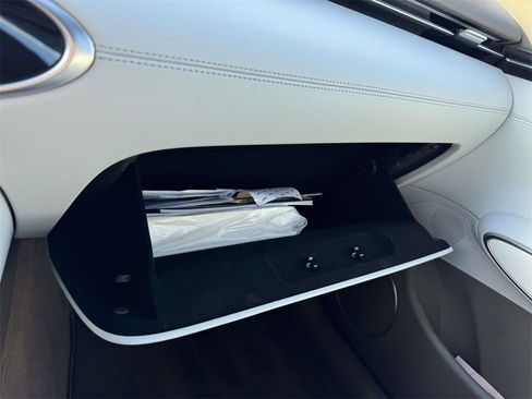 Certified 2026 Genesis GV70 2.5T Advanced image 32