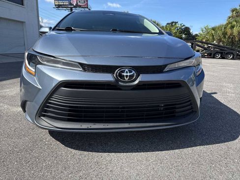 Used 2024 Toyota Corolla LE FWD image 9