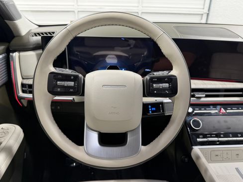 Used 2025 Hyundai Santa Fe Calligraphy AWD/4WD image 45