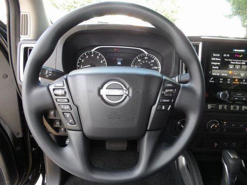 New 2026 Nissan Frontier SV w/ Tow Package AWD/4WD image 29