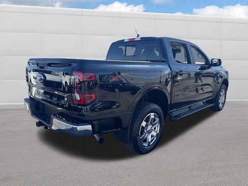 Used 2025 Ford Ranger XLT w/ Equipment Group 301A High AWD/4WD image 5
