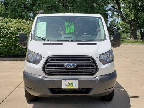 Used 2018 Ford Transit 150 130 Low Roof RWD image 9