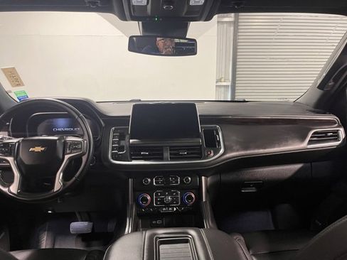 Used 2023 Chevrolet Suburban LT image 20