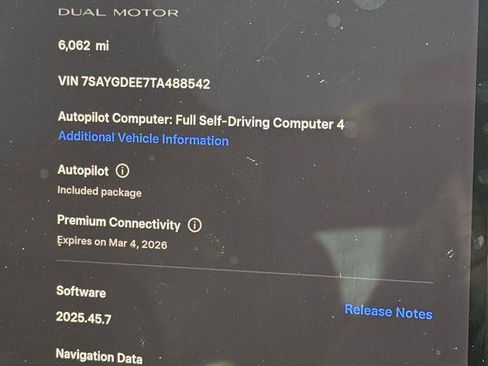 Used 2026 Tesla Model Y Long Range image 21